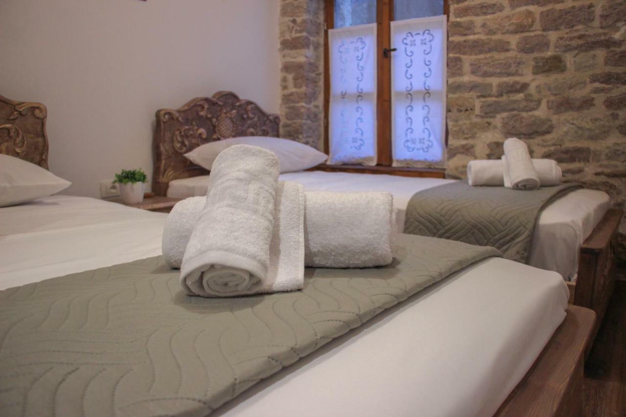 4Rooms Hotel Gjirokaster Exterior photo