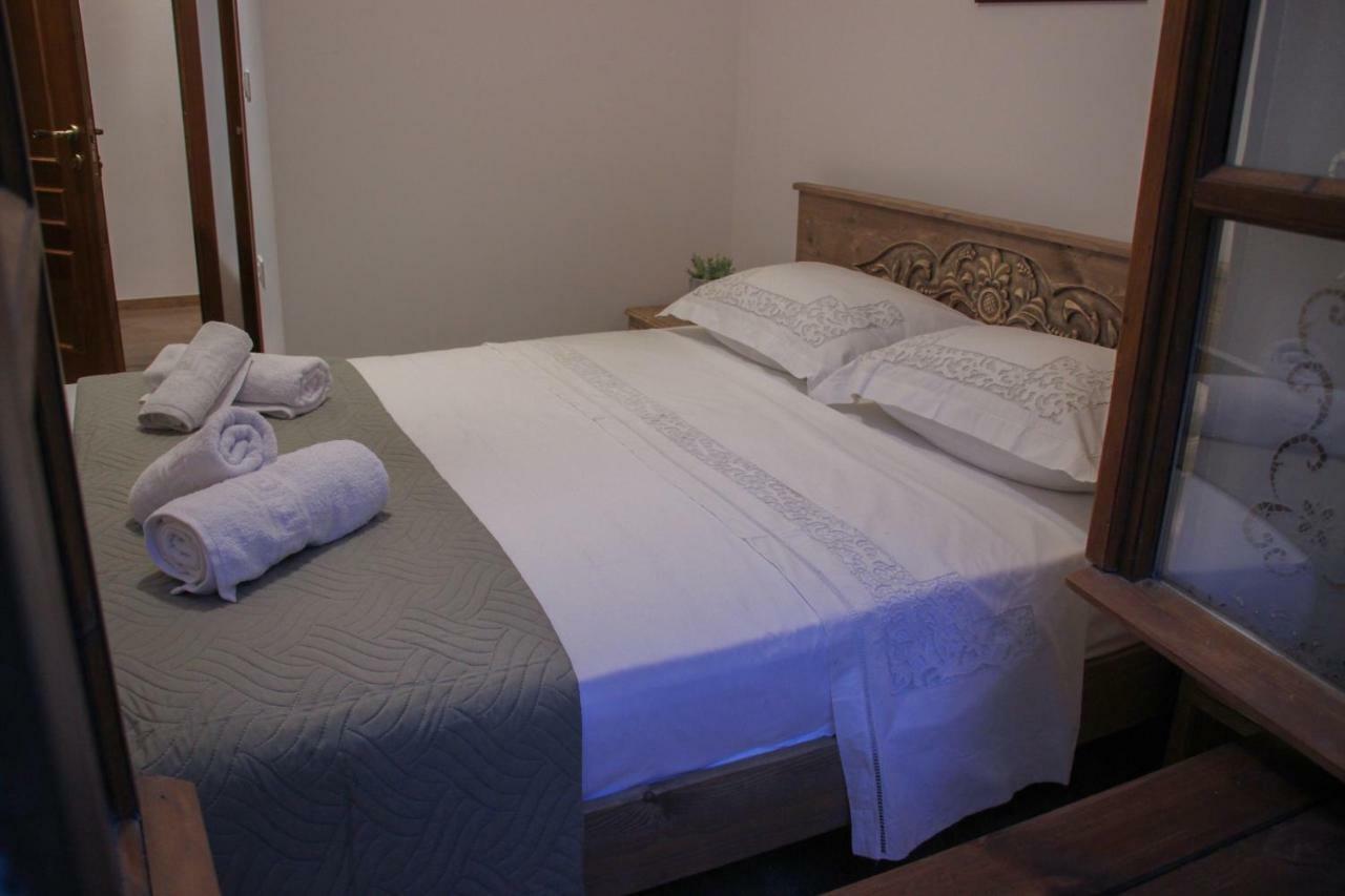 4Rooms Hotel Gjirokaster Exterior photo